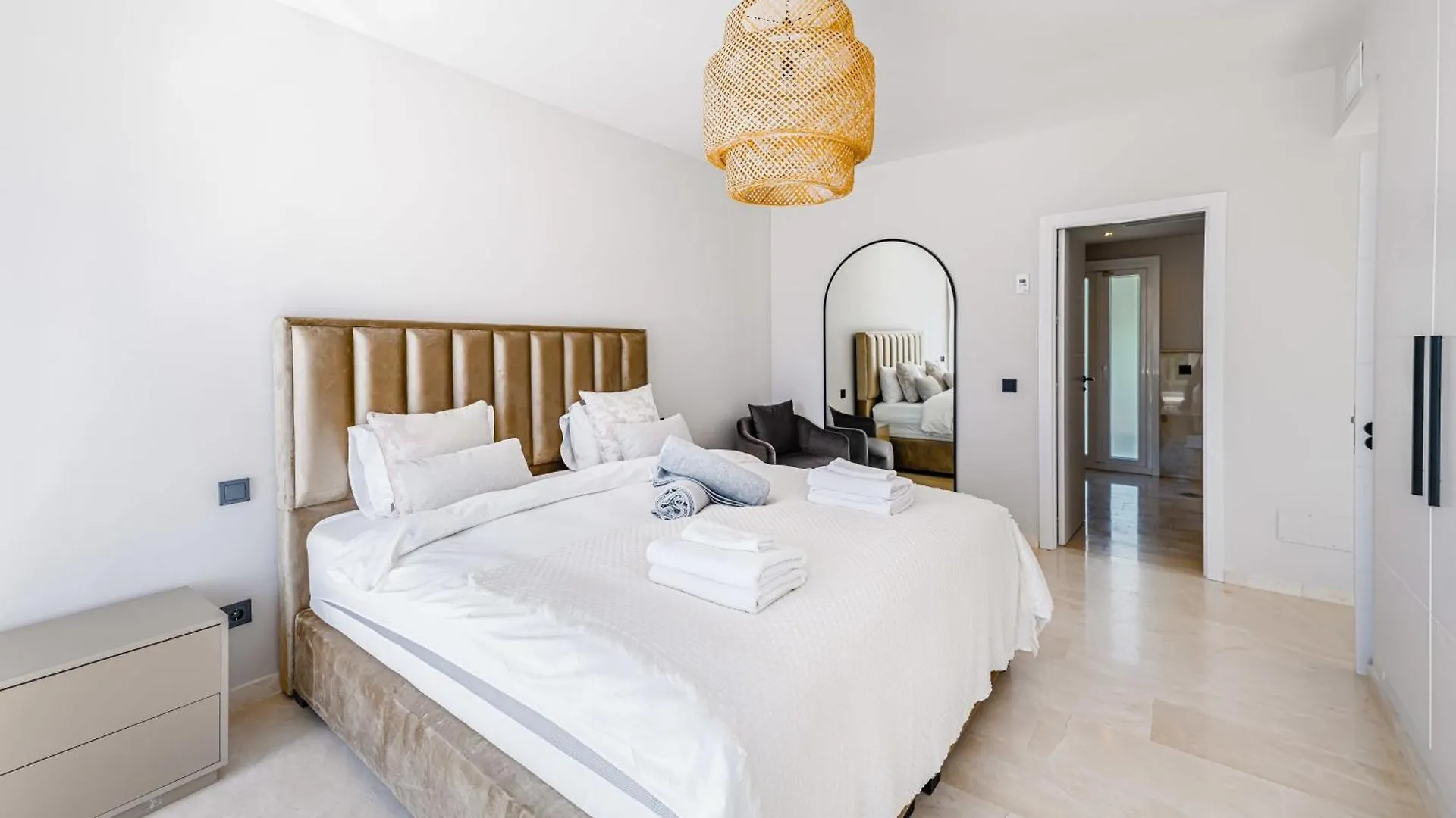 Villa Nord Elegant Getaway Private Pool Μαρμπέλλα Ισπανία